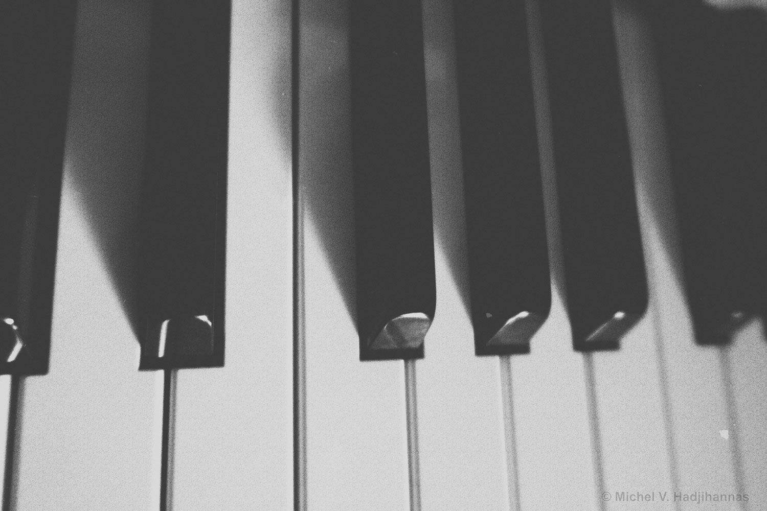 © michel hadjihannas original black and white photography the piano keys